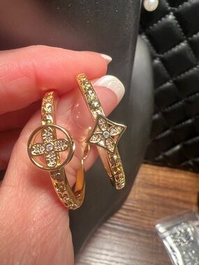 Gold Crystal Accent Flower Bracelet - Women Jewelry